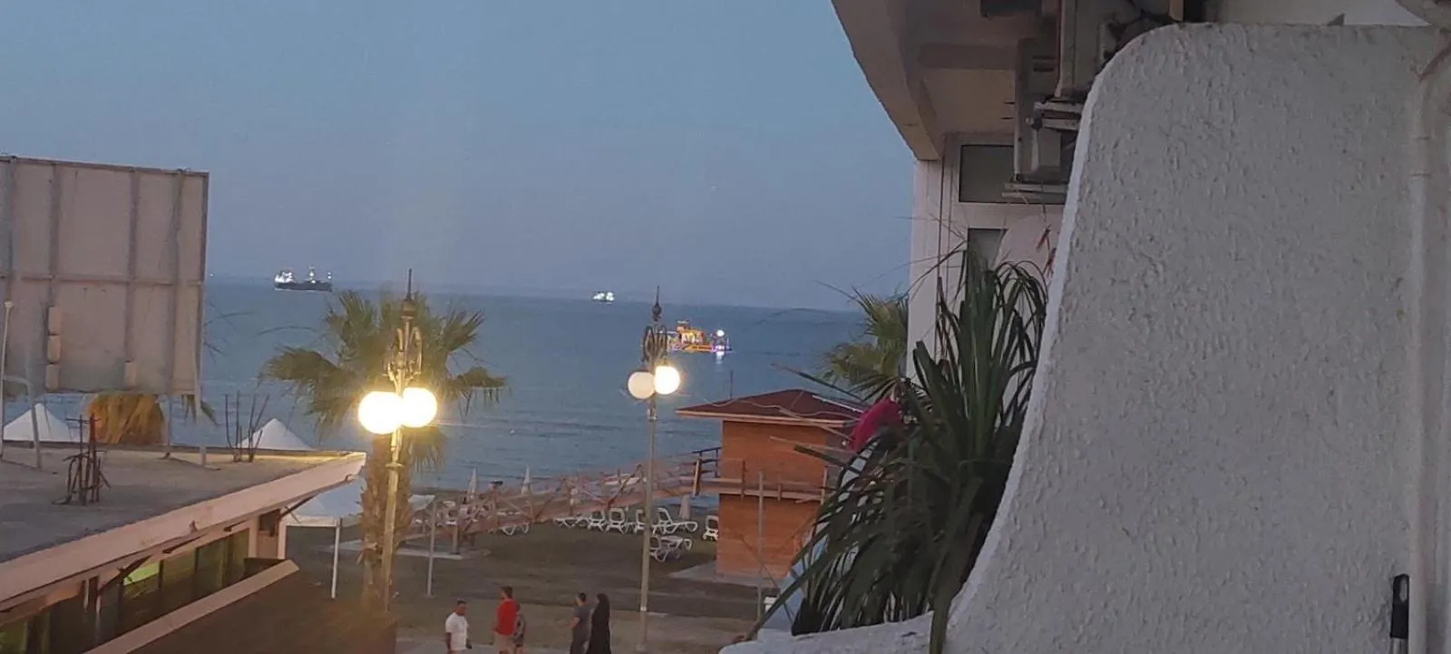 Paradise By The Sea Larnaca